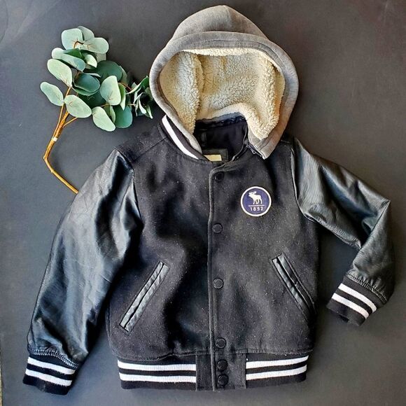 Abercrombie and Fitch Boys Winter Coat - Picture 1 of 9